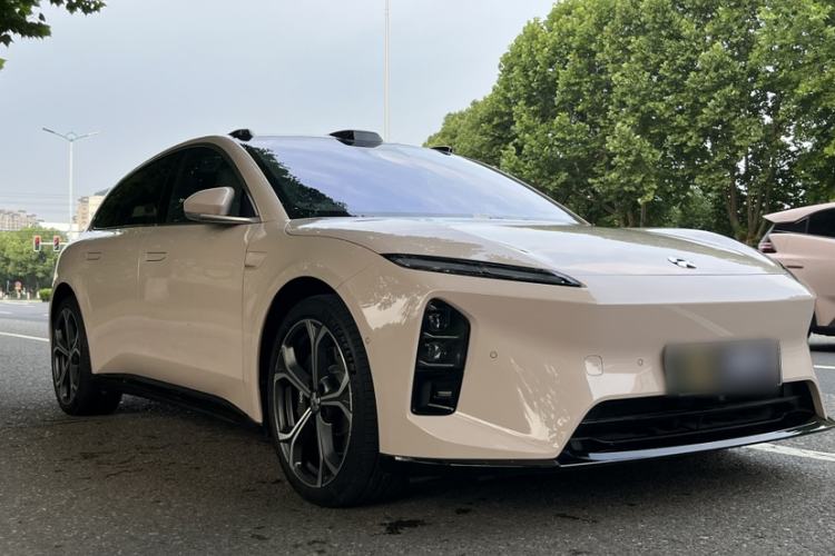 Used Nio ET5T 2025 75 kWh Touring Exterior 6
