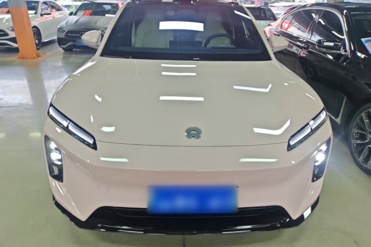 Used Nio ET5T 2025 75 kWh Touring Front