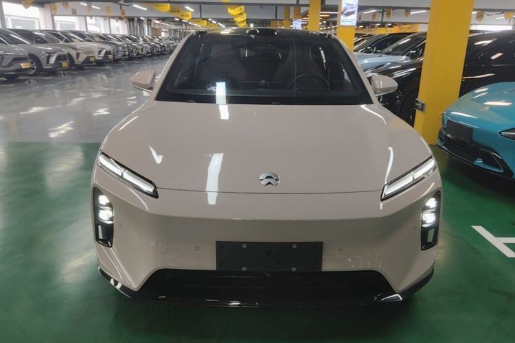 Used Nio ET5T 2025 75 kWh Touring Front
