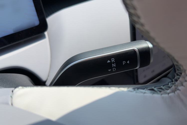 Used Nio ET5T 2025 75 kWh Touring Gear Lever
