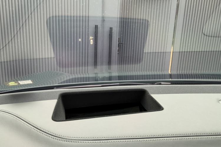 Used Nio ET5T 2025 75 kWh Touring Interior 5