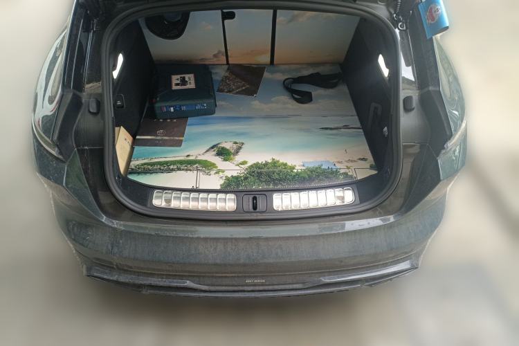 Used Nio ET5T 2025 75 kWh Touring Trunk