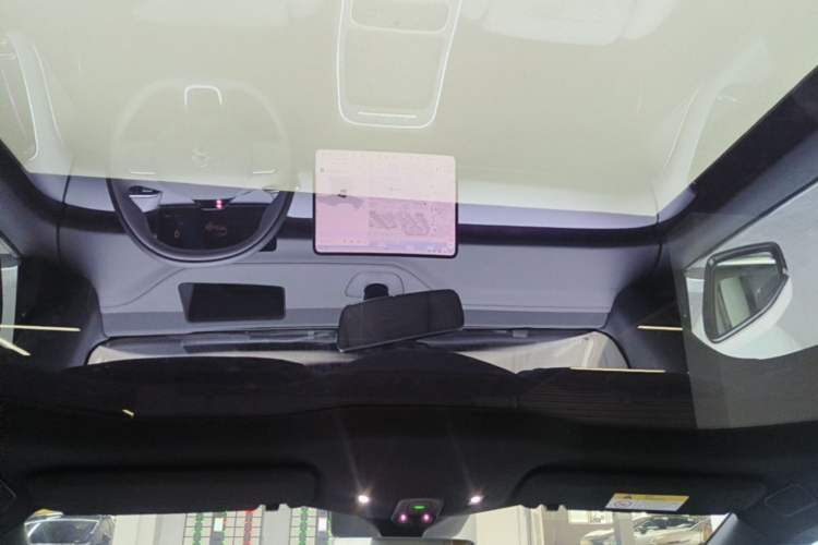 Used Nio ET5T 2025 75 kWh Touring Headliner