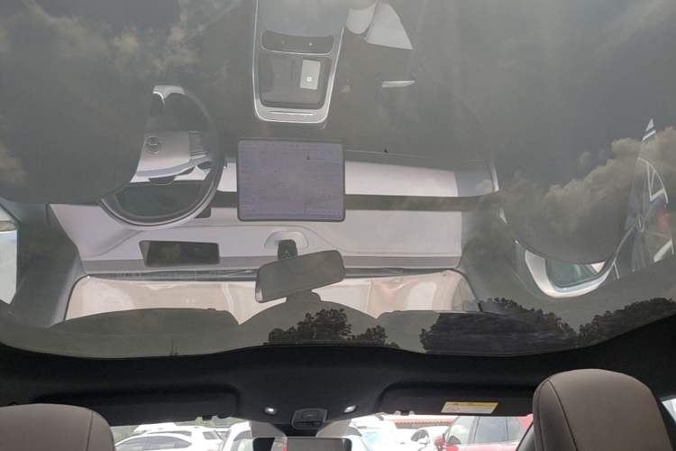 Used Nio ET5T 2025 75 kWh Touring Headliner