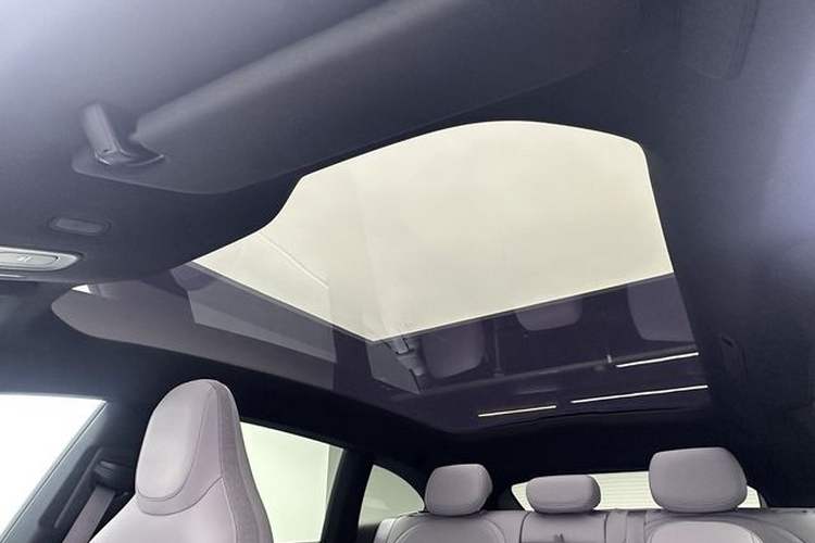 Used Nio ET5T 2025 75 kWh Touring Headliner