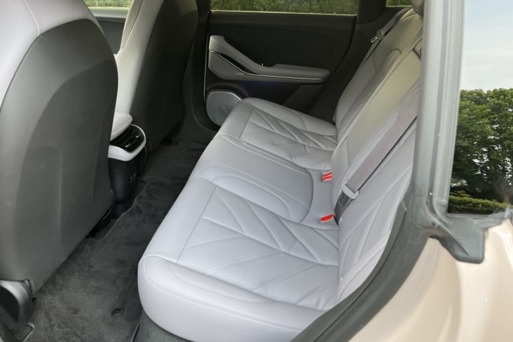 Used Nio ET5T 2025 75 kWh Touring Interior 5