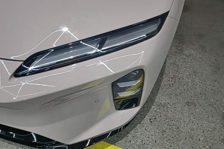 Used Nio ET5T 2025 75 kWh Touring Left Front Headlight