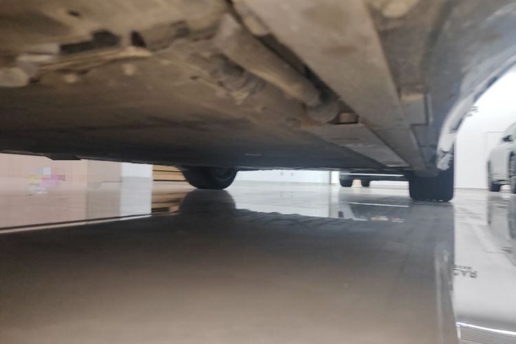 Used Nio ET5T 2025 75 kWh Touring Chassis Front Left