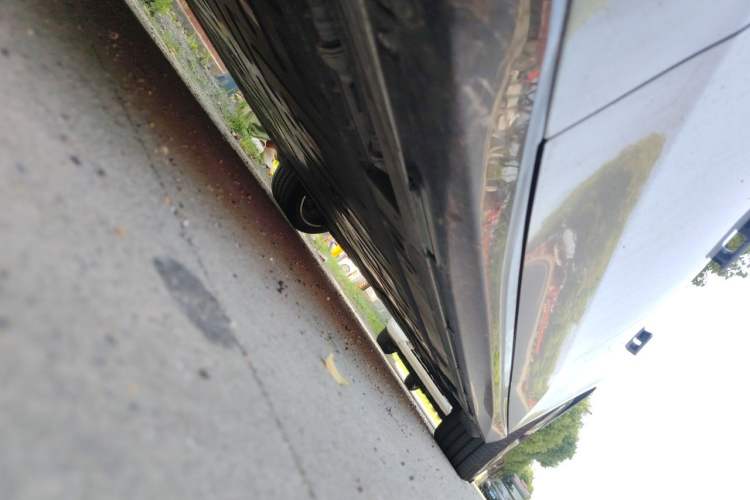 Used Nio ET5T 2025 75 kWh Touring Chassis Front Left