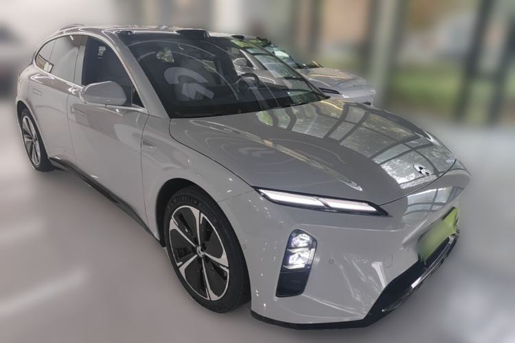 Used Nio ET5T 2025 75 kWh Touring Front Right 45 Deg