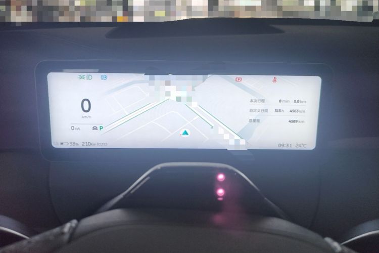 Used Nio ET5T 2025 75 kWh Touring Instrument Cluster