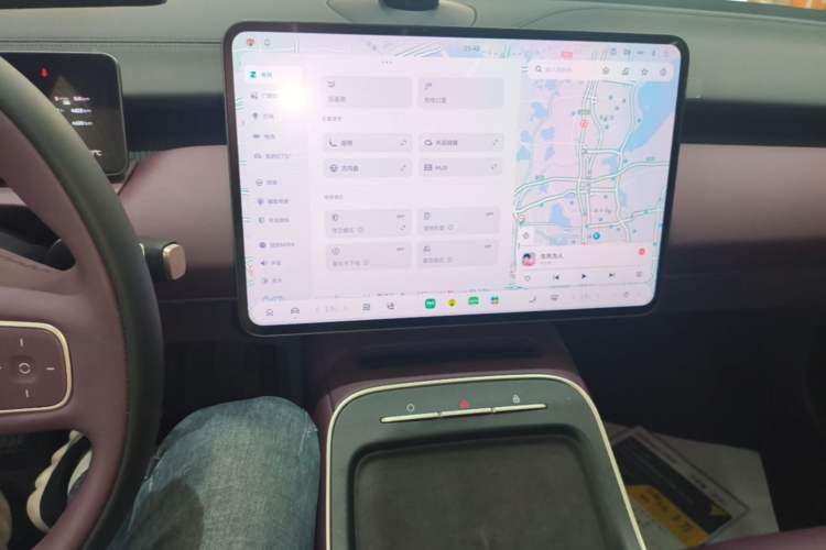 Used Nio ET5T 2025 Model Remote Sky Limited Edition 100kWh Touring Audio And AC Panel