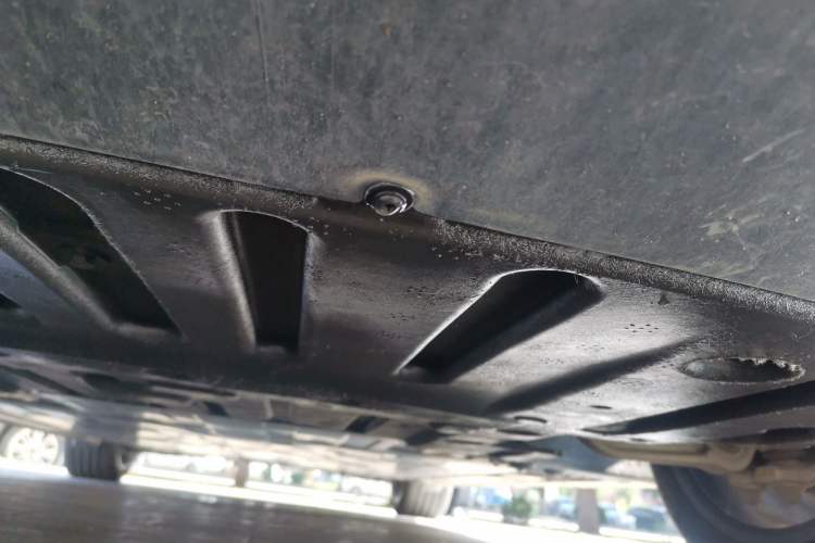 Used Nio ET5T 2025 75 kWh Touring Chassis Front