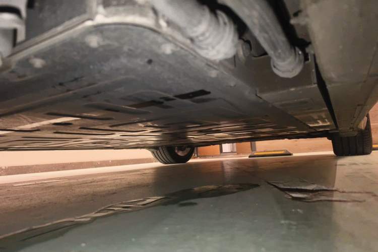 Used Nio ET5T 2025 75 kWh Touring Chassis Front Left