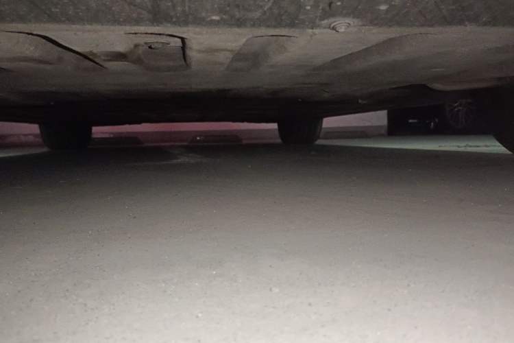 Used Nio ET5T 2025 75 kWh Touring Chassis Front