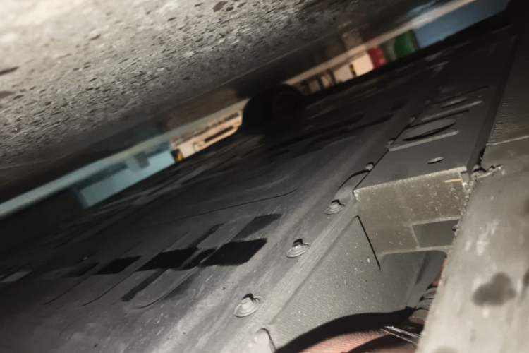 Used Nio ET5T 2025 75 kWh Touring Chassis Front Right