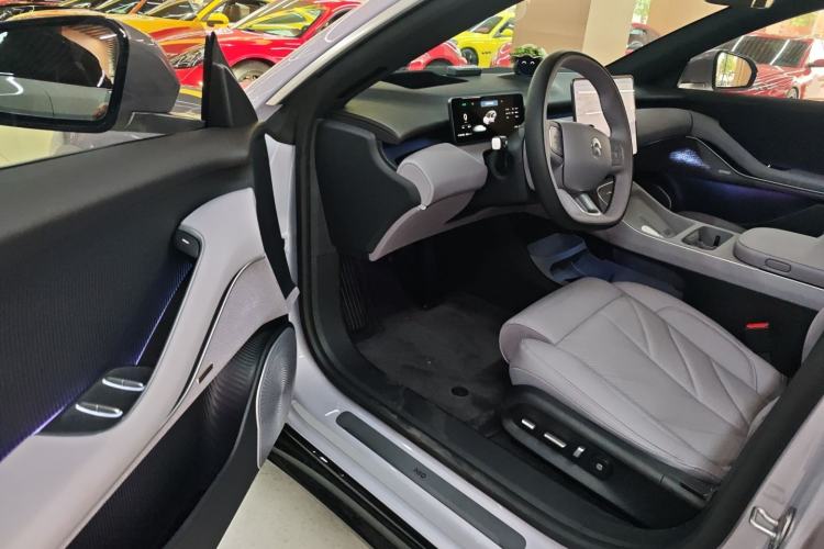 Used Nio ET5T 2025 75 kWh Touring Driver Seat