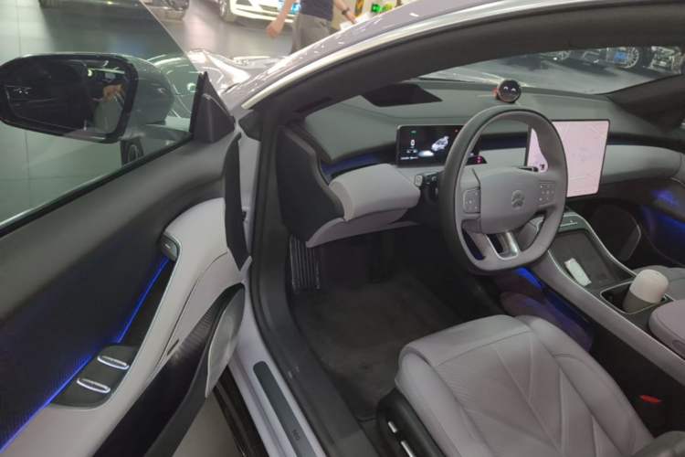 Used Nio ET5T 2025 75 kWh Touring Driver Seat
