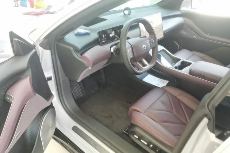 Used Nio ET5T 2025 75 kWh Touring Driver Seat