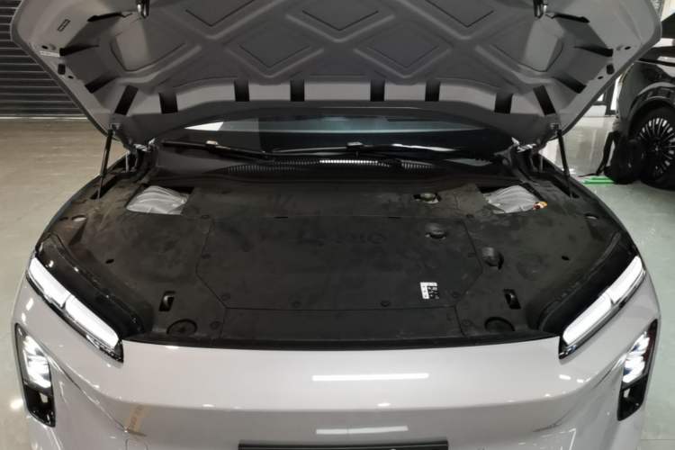 Used Nio ET5T 2025 75 kWh Touring Engine Bay