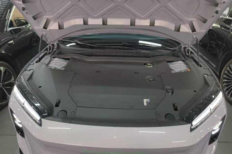Used Nio ET5T 2025 75 kWh Touring Engine Bay