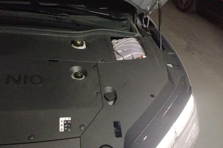 Used Nio ET5T 2025 75 kWh Touring Engine Bay Left