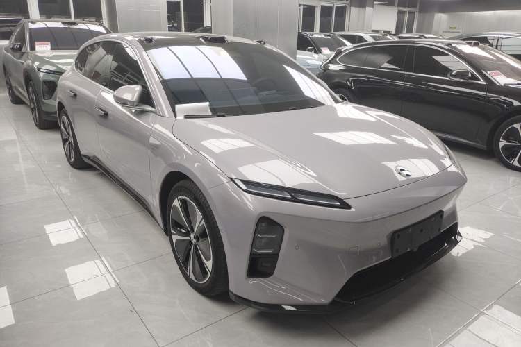 Used Nio ET5T 2025 75 kWh Touring Exterior 2