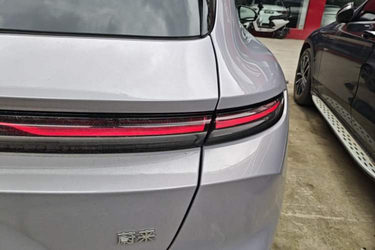 Used Nio ET5T 2025 75 kWh Touring Exterior 3