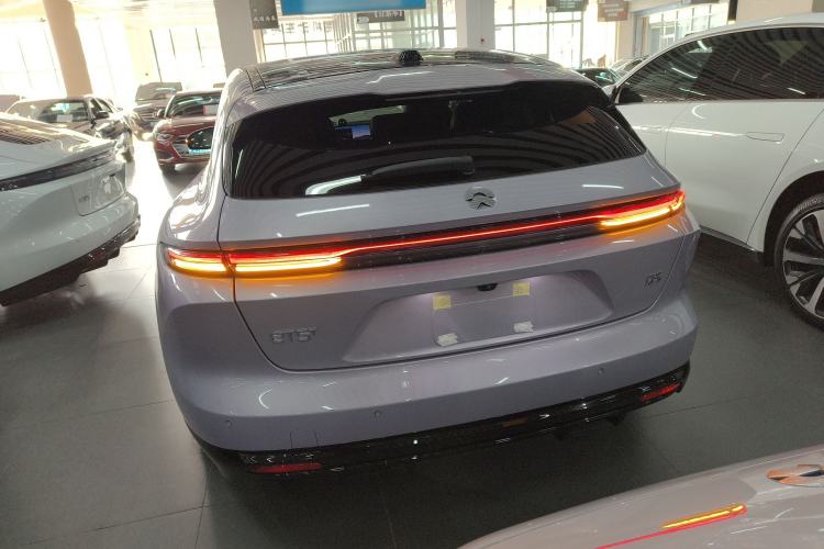 Used Nio ET5T 2025 100kWh Touring Exterior 4