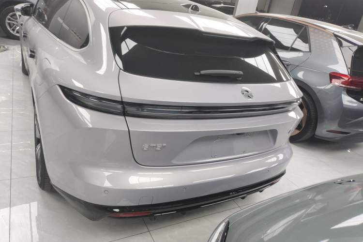 Used Nio ET5T 2025 75 kWh Touring Exterior 4