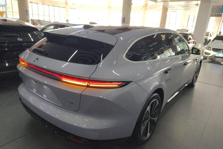 Used Nio ET5T 2025 100kWh Touring Exterior 5