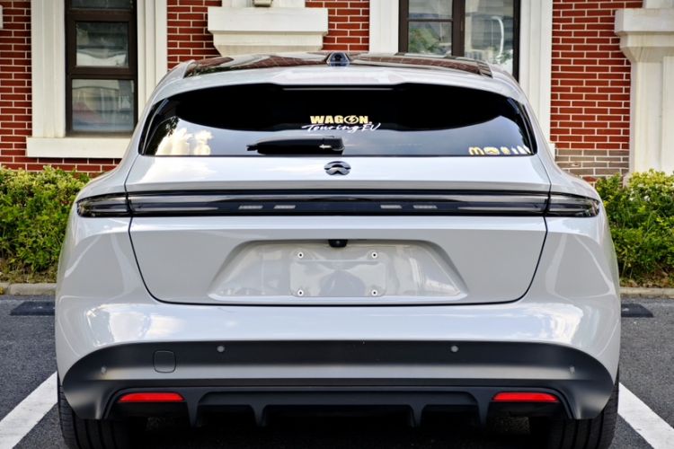 Used Nio ET5T 2025 75 kWh Touring Exterior 6