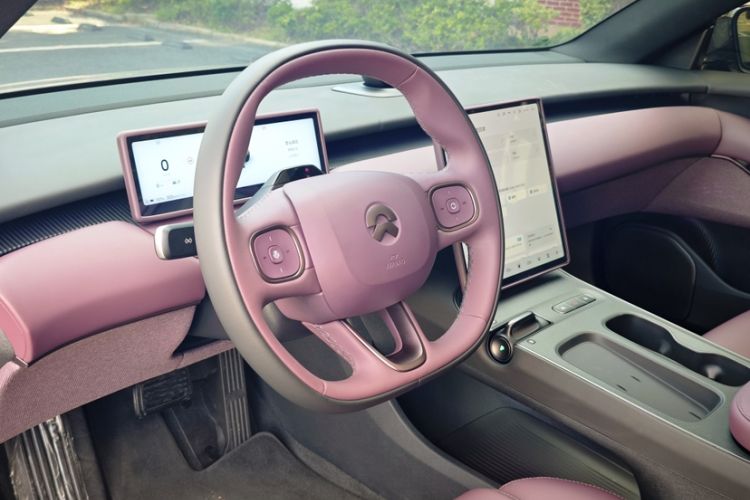 Used Nio ET5T 2025 75 kWh Touring Exterior 7