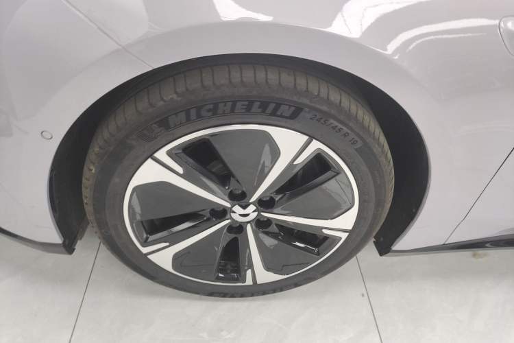 Used Nio ET5T 2025 75 kWh Touring Exterior 7