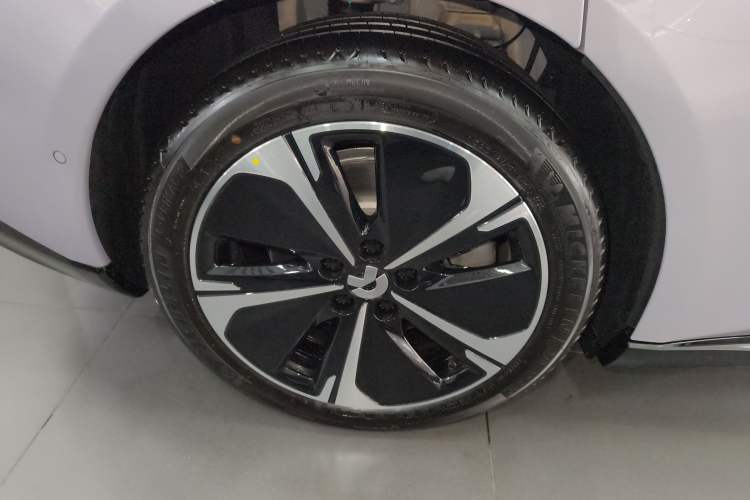 Used Nio ET5T 2025 100kWh Touring Exterior 8