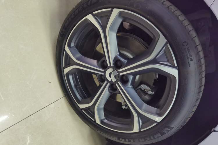 Used Nio ET5T 2025 75 kWh Touring Exterior 8