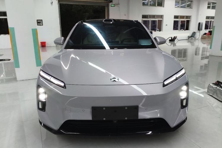 Used Nio ET5T 2025 75 kWh Touring Front