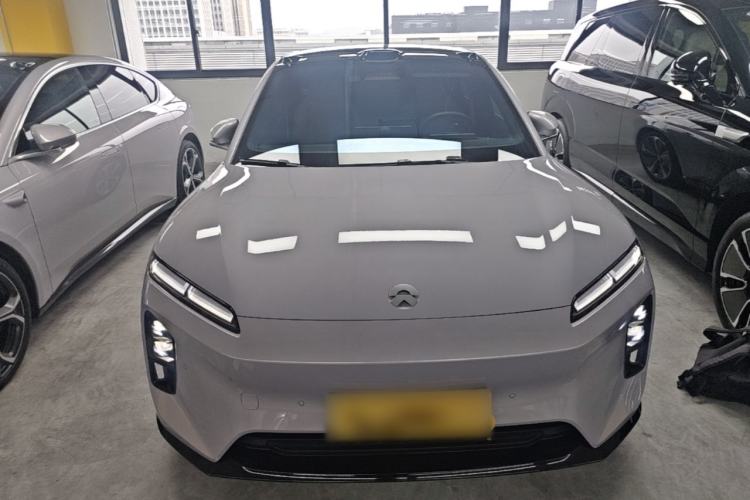 Used Nio ET5T 2025 75 kWh Touring Front