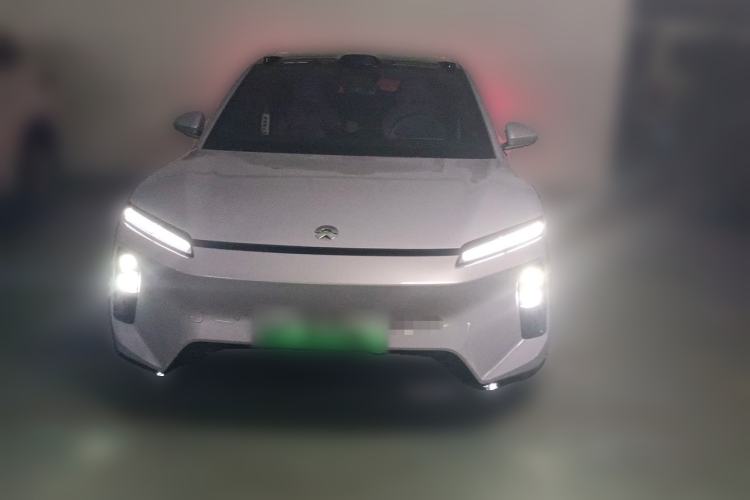 Used Nio ET5T 2025 75 kWh Touring Front