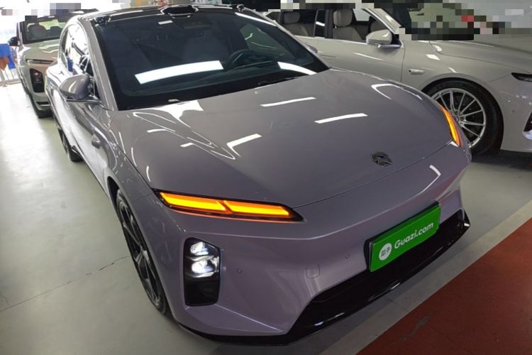 Used Nio ET5T 2025 75 kWh Touring Front Right 45 Deg