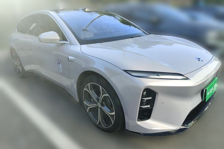 Used Nio ET5T 2025 75 kWh Touring Front Right 45 Deg