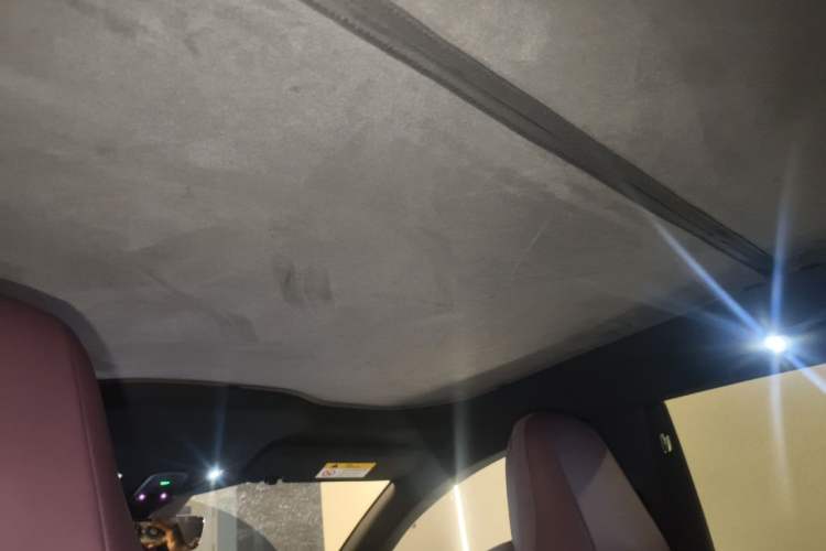 Used Nio ET5T 2025 75 kWh Touring Headliner