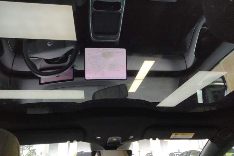 Used Nio ET5T 2025 75 kWh Touring Headliner