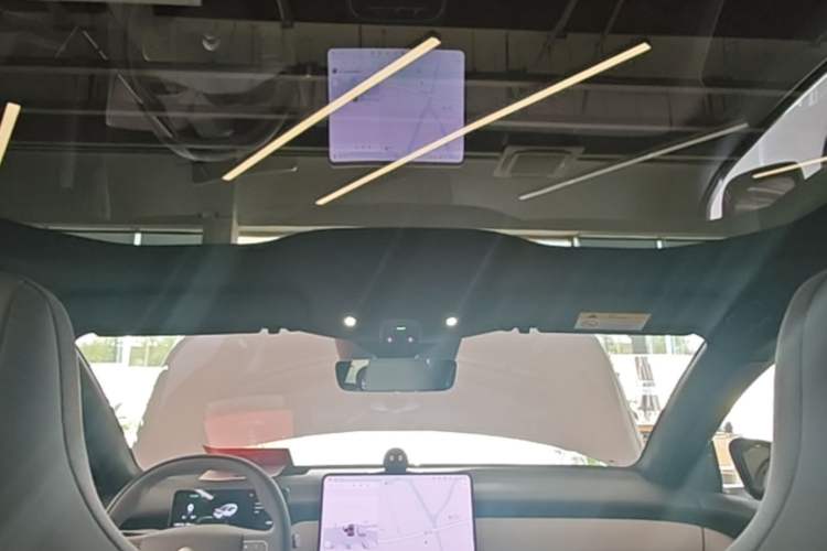 Used Nio ET5T 2025 75 kWh Touring Headliner