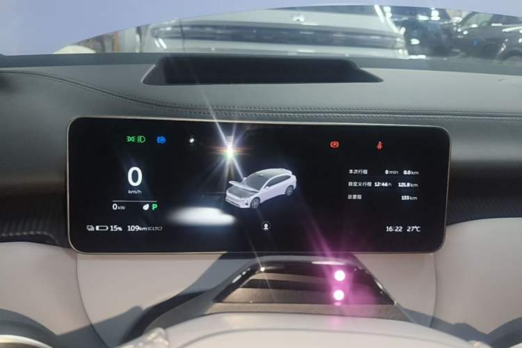 Used Nio ET5T 2025 100kWh Touring Instrument Cluster