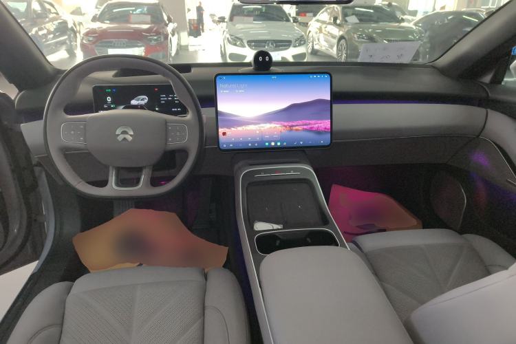Used Nio ET5T 2025 100kWh Touring Interior 2
