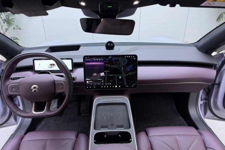 Used Nio ET5T 2025 75 kWh Touring Interior 2