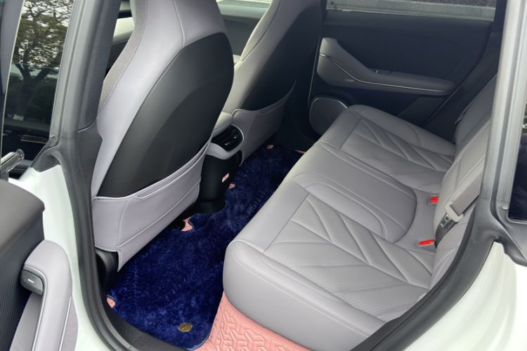 Used Nio ET5T 2025 75 kWh Touring Interior 3