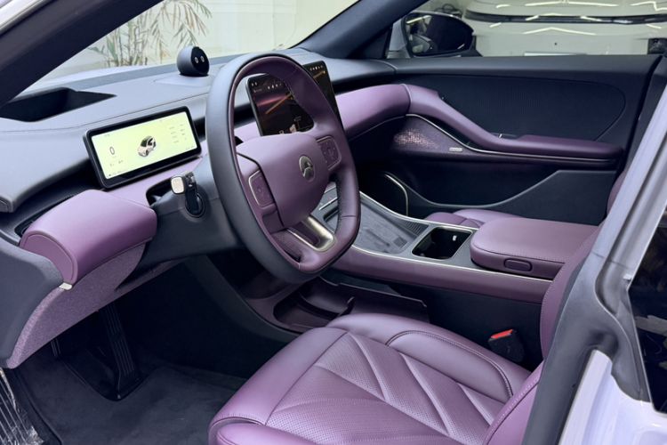 Used Nio ET5T 2025 75 kWh Touring Interior 5