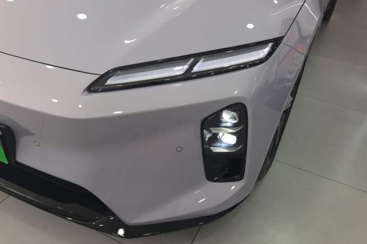 Used Nio ET5T 2025 75 kWh Touring Left Front Headlight